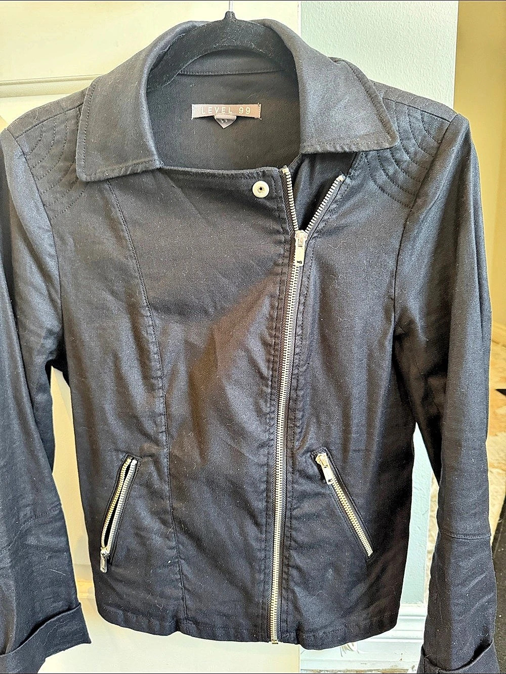 Level 99 25Moto Jacket in Black